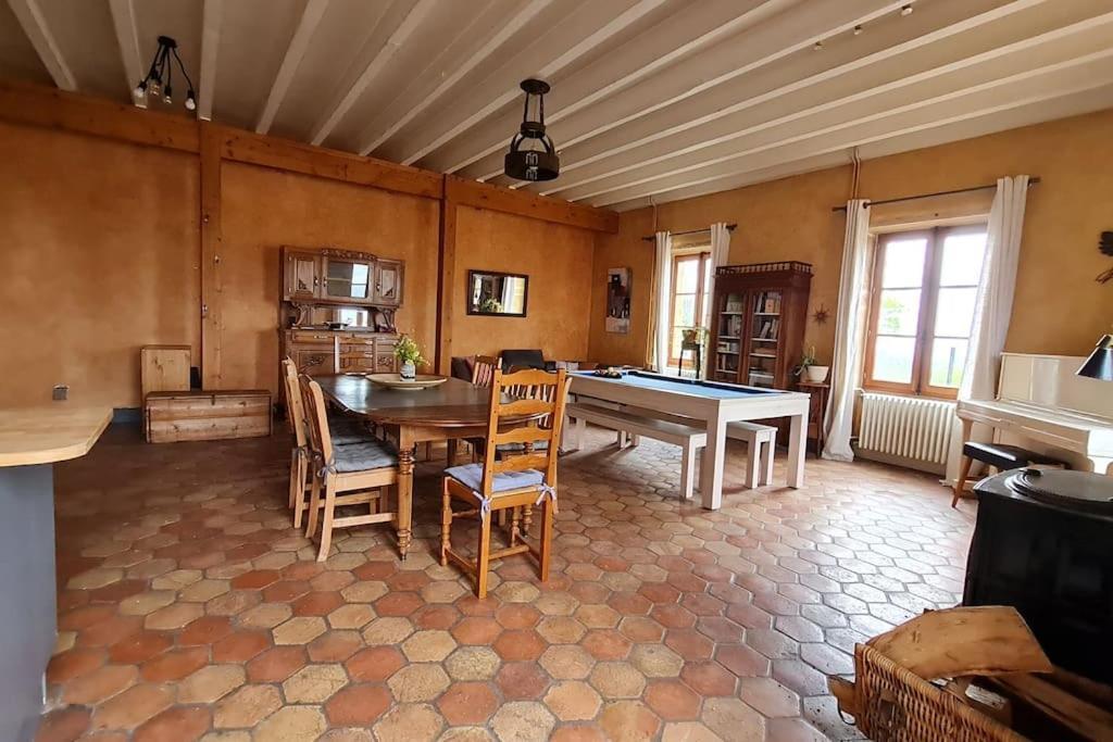 La Grange Du Bois Bed & Breakfast Solutré-Pouilly Exterior photo